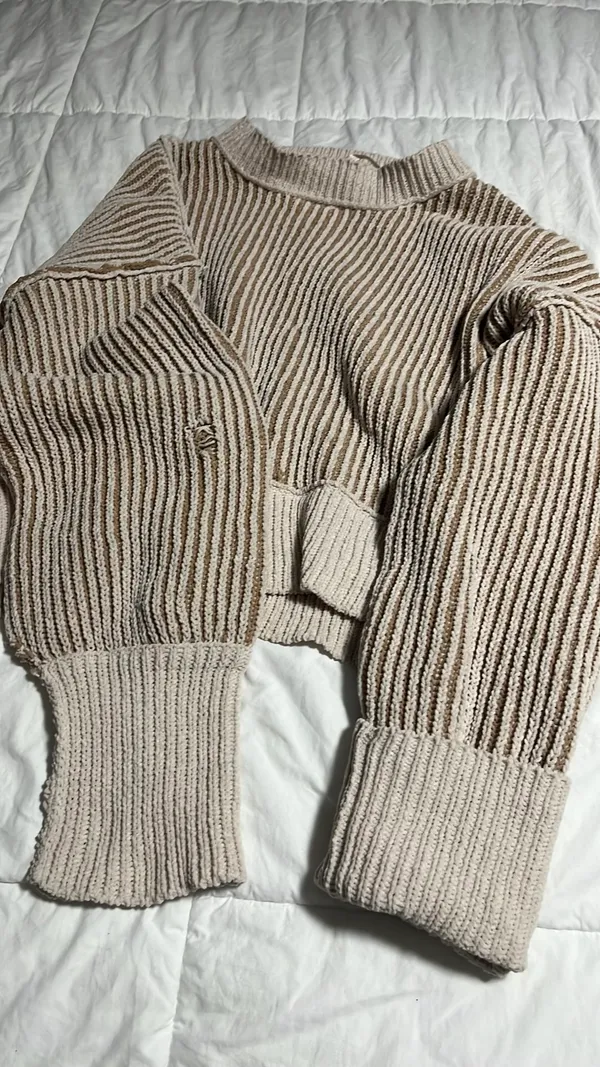 Boutique “New In” cropped fringed sweater Tan Size L - Image 8