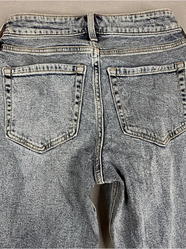 Hollister Womens 0R W25 High Rise Flare Jeans Light Wash 31” Inseam NWT - Image 4