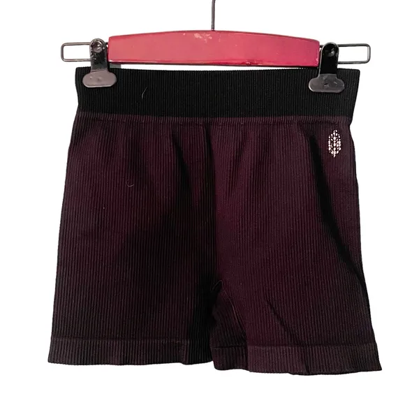Free People Movement Size Medium/Large‎ Black Seamless Ribbed Athletic Shorts - Image 2