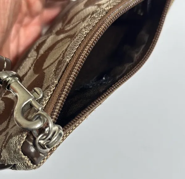 Coach Small Wristlet, Signature C Wristlet with Silver Metal - Image 3