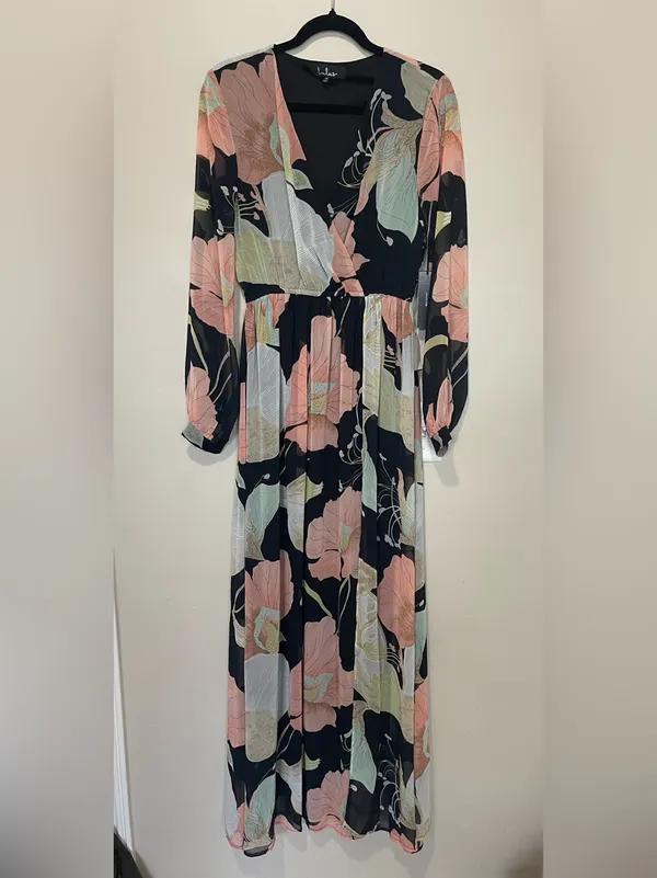 Lulus Wondrous Water Lilies Black Floral Print Maxi Dress Medium New - Image 2
