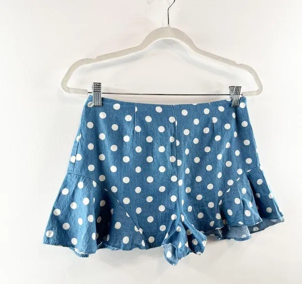 AQUA Polka Dot Ruffle Hem Flutter Denim Shorts Blue White Medium - Image 6