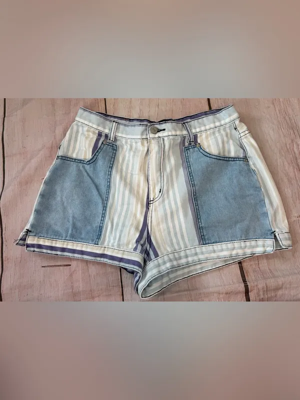 Urban Outfitters BDG Striped Patchwork High Rise Mom Shorts Size 32 Nebraska - Image 6