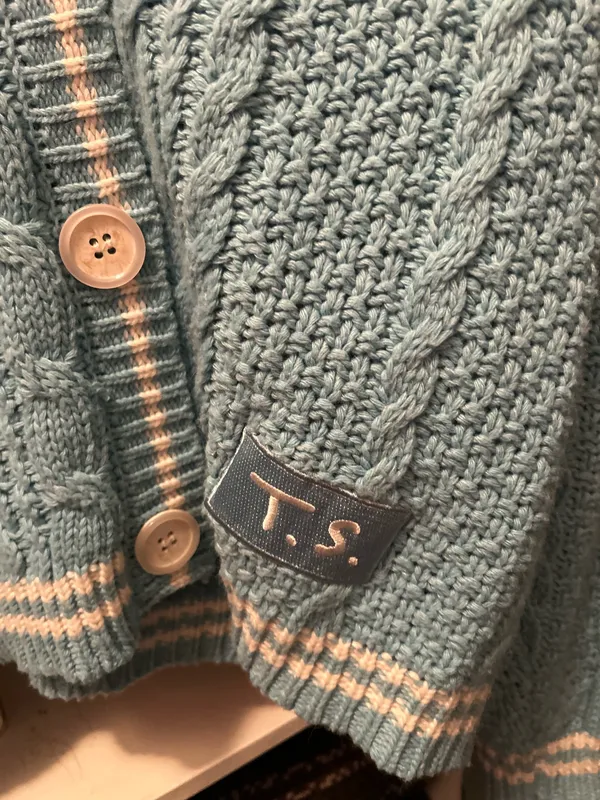 Taylor Swift Cardigan 1989 - Image 2