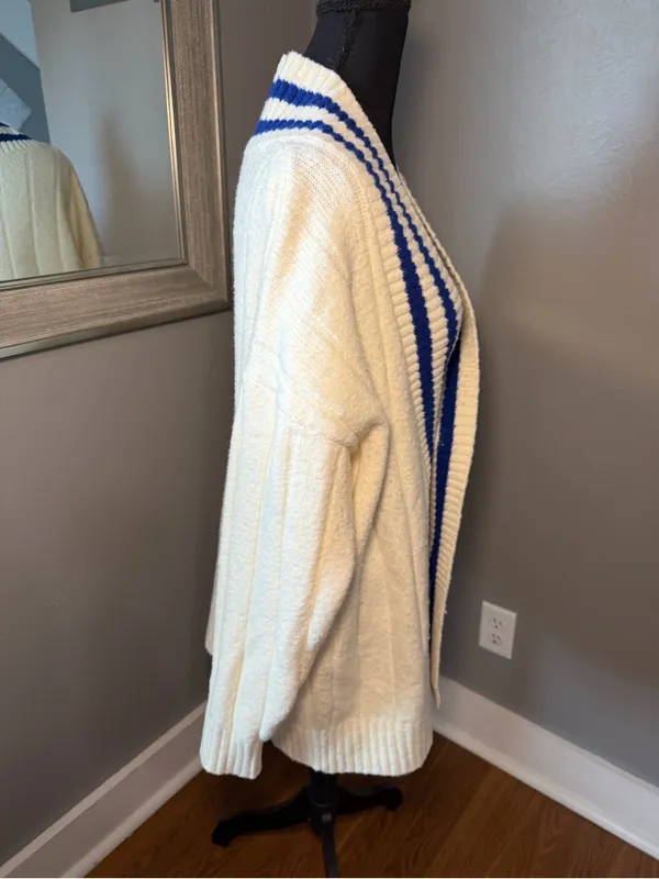 VS PINK Creamer Knit Varsity Cardigan Letterman Academia Cardigan Medium - Image 5