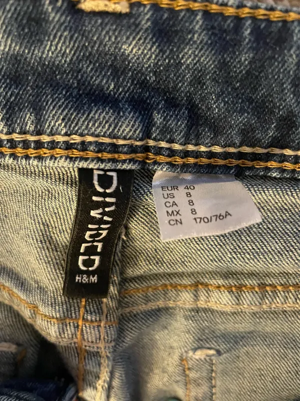 Divided H&M Low-Rise Bootcut Jeans - Image 2