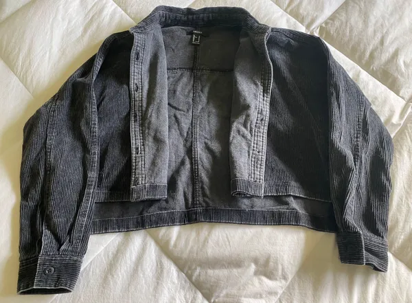 Forever 21 Black Corduroy Cropped Jacket - Image 2