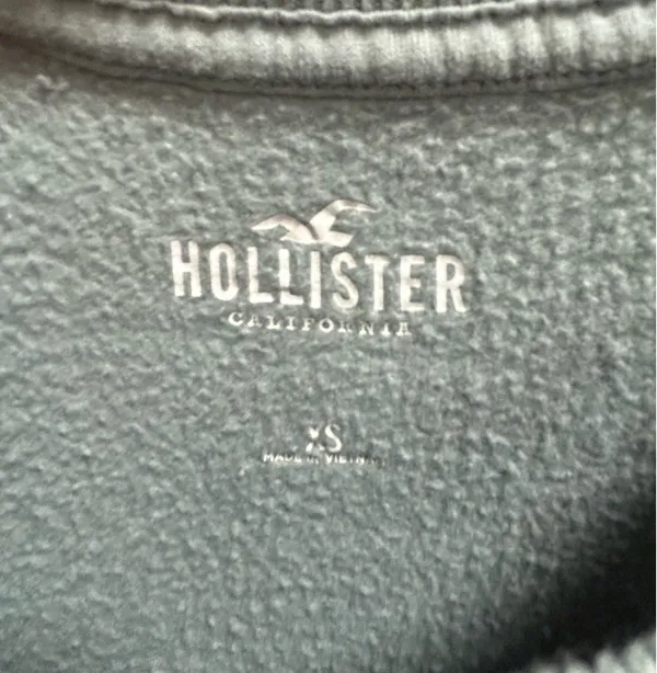Green Hollister graphic crewneck - Image 4