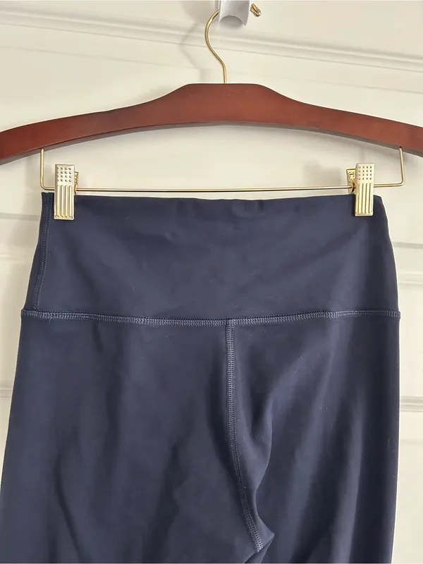 Quince Navy Blue Leggings Size M - Image 6