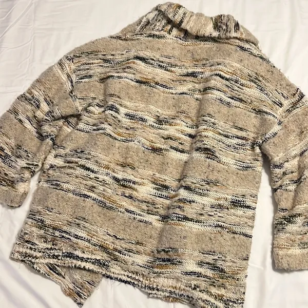 Moth Anthropologie‎ cozy cardigan Tan - Image 4
