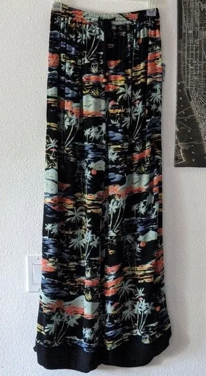 Free People Brand New Blue Lagoon Print Pants - Image 5