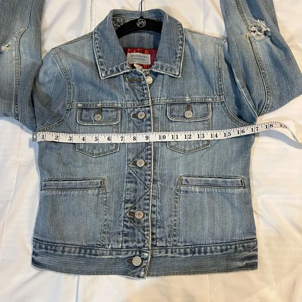 Abercrombie & Fitch Light‎ Wash Denim Jacket Distressed Classic Button Front M - Image 5
