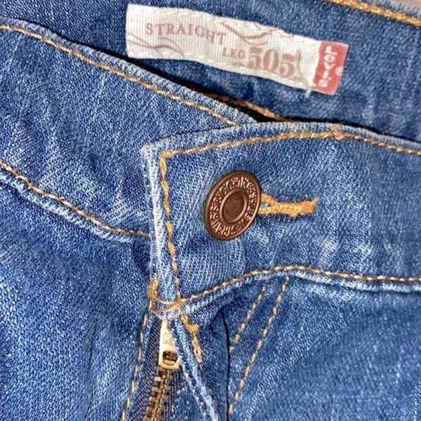 Levi’s 505 straight jeans size 14 medium - Image 4