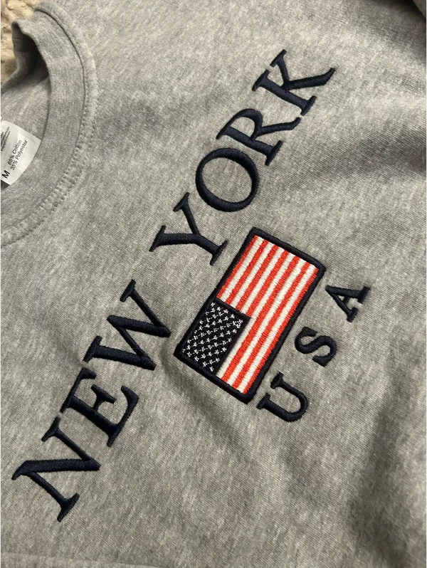 New York Embroidered Crewneck Gray Size M - Image 3