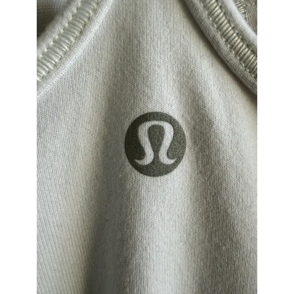 Lululemon Power Pose Tank *Light Support‎ For A/B Cup White Size 6 - Image 5