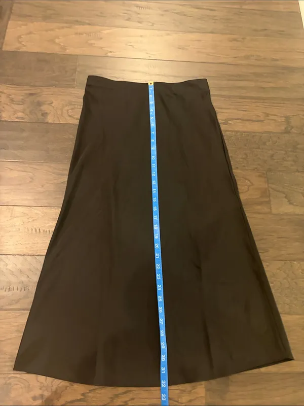 New With Tags JCrew Black Satin Midi Slip Skirt Sz S - Image 5