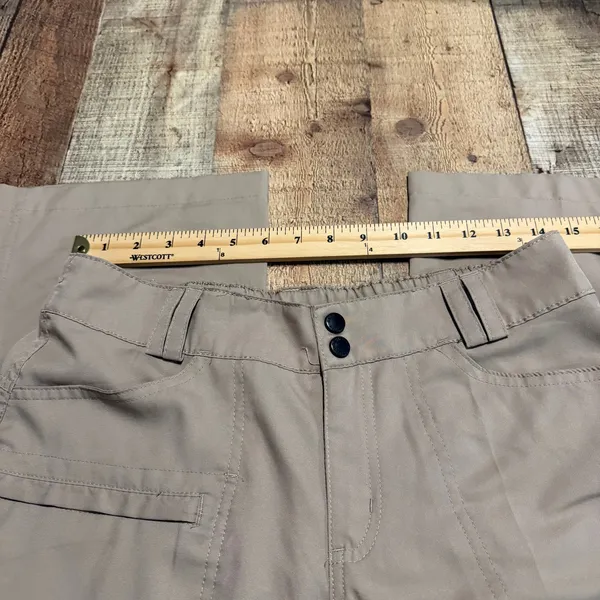 Magellan Women's Khaki Convertible Shorts Pants Sz M Outdoors Hiking Lightweight - Image 5