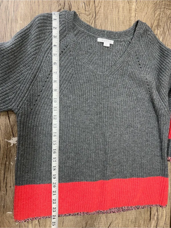 Duffy v neck wool and‎ cashmere blend sweater size large - Image 3