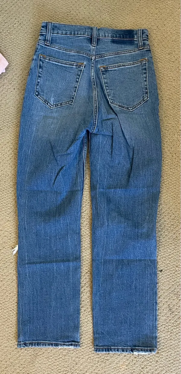 Abercrombie Ankle Straight Ultra High-Rise Jeans - Image 2