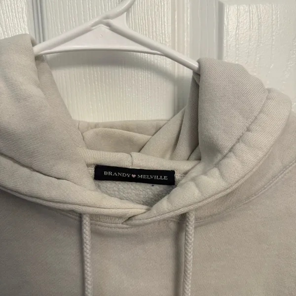 Brandy Melville South Bay California Off the Lip Oversized Hoodie - Image 4