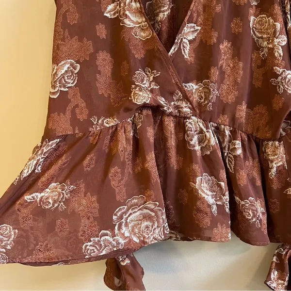 ✨ Whiteroom + Cactus Brown Floral Sheer Long Sleeve‎ Top Small - Image 6