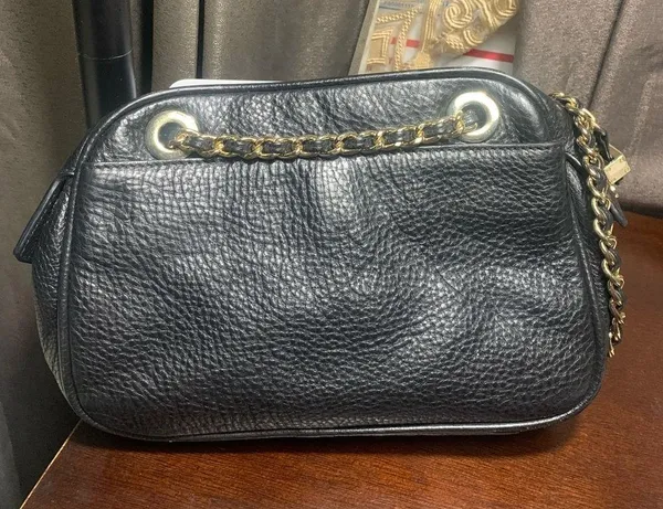 Tory Burch black Pom bag - Image 2