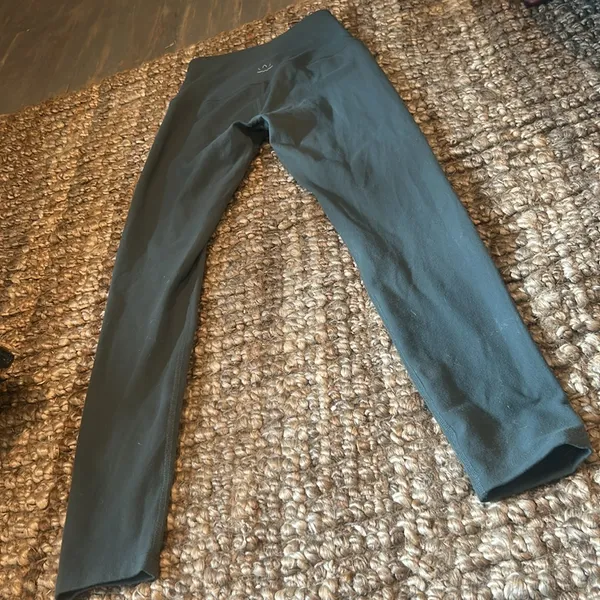Beyond Yoga Green High Waisted Yoga Leggings - Image 10
