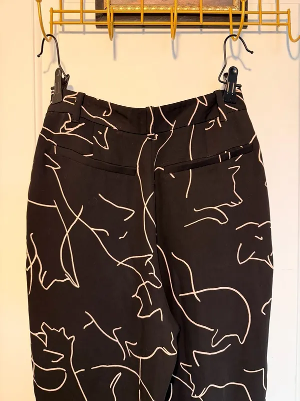 Babaton Aritzia Abstract Cat Line Art Print Trousers - Image 3