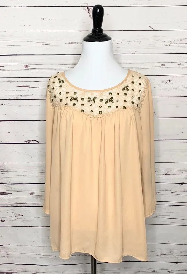 BKE Long Sleeve Beaded Trim High Low Tunic Top blouse Size Medium - Image 12