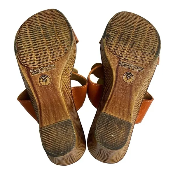 Bonita Floral Leather Wedge Sandals Cognac Brown Slide Mules Platform Heel - Image 10