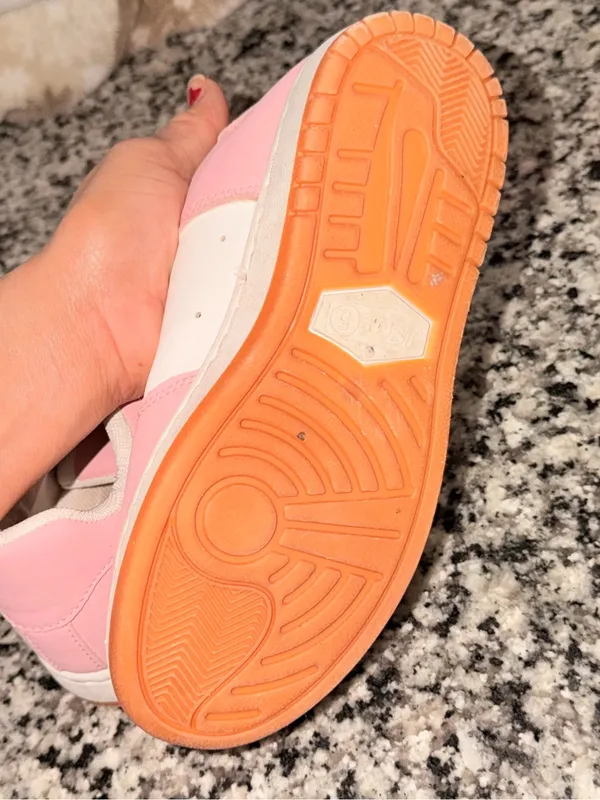 Women’s Pink and White Star Detail Sneakers - Image 7