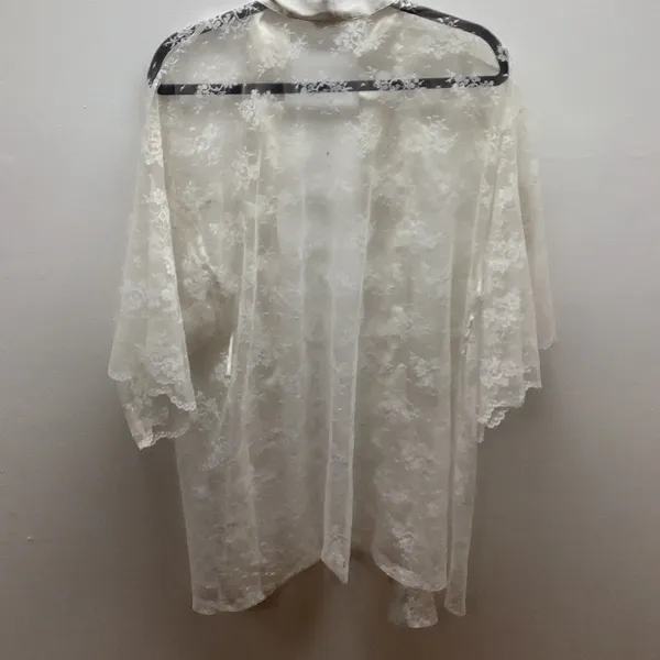 Victoria’s Secret Elegant White Lace Robe NO BELT ~ Preloved - Image 7