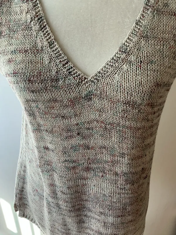 J Jill Marled Knit V Neck Sweater Tank Top- Petite Sm - Image 2