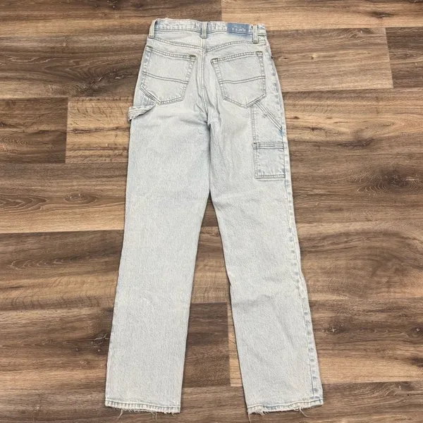 Abercrombie and Fitch The 90’s Straight Ultra High Rise Jeans Women’s 26/2 - Image 2