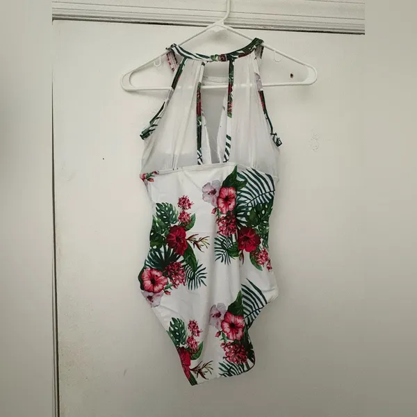 Floral Print Women's One Piece Swimsuit - Image 3