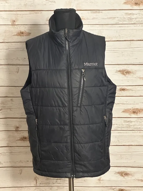 Marmot gorpcore black insulated puffer vest Size Small - Image 2