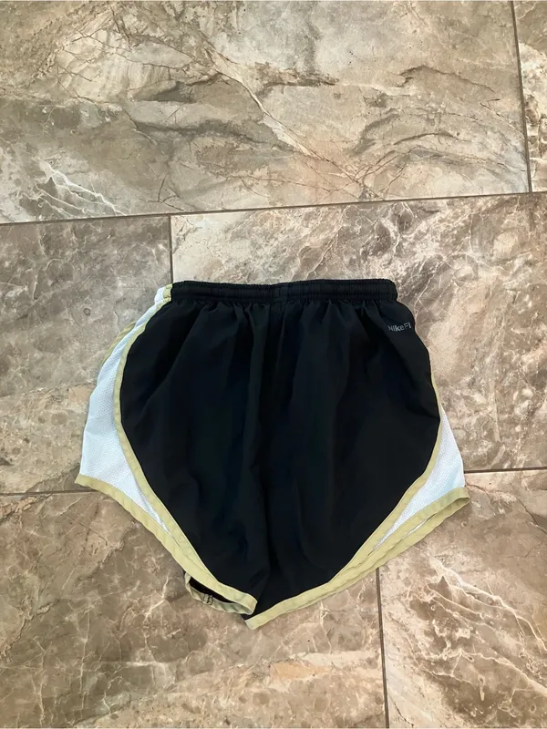 Nike Purdue Dri Fit Tempo Running Shorts Boilermakers Size S Black - Image 4