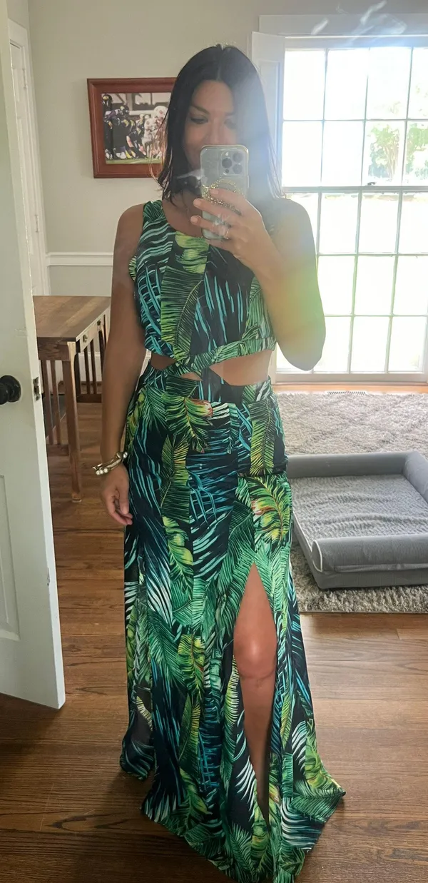 Impressions Beautiful Vacation Dress - Image 3