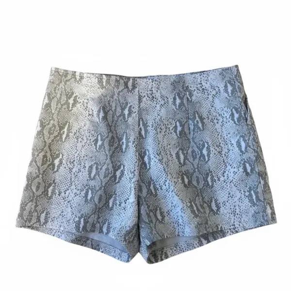 Altar'd State Gray Snake Print High Waist Women's Shorts - Image 4