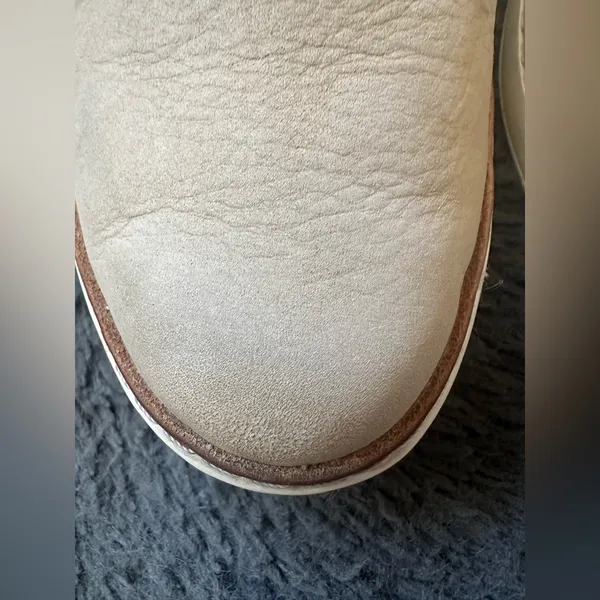 Ugg Leather Adley Slip on Shoes Size 7 - Image 5