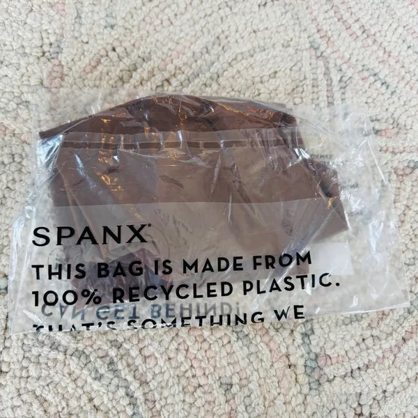 Spanx Shape Invisible Girlshort, Shapewear Shorts. Size XL, Brown, NWT‎ - Image 10