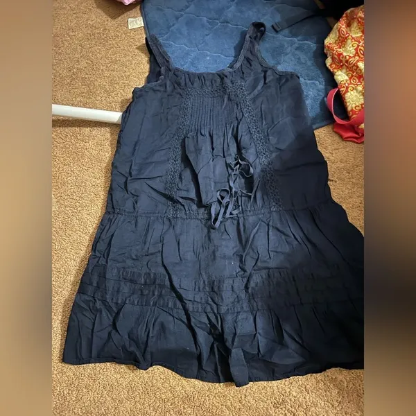 Abercrombie xs navy dress - Image 2