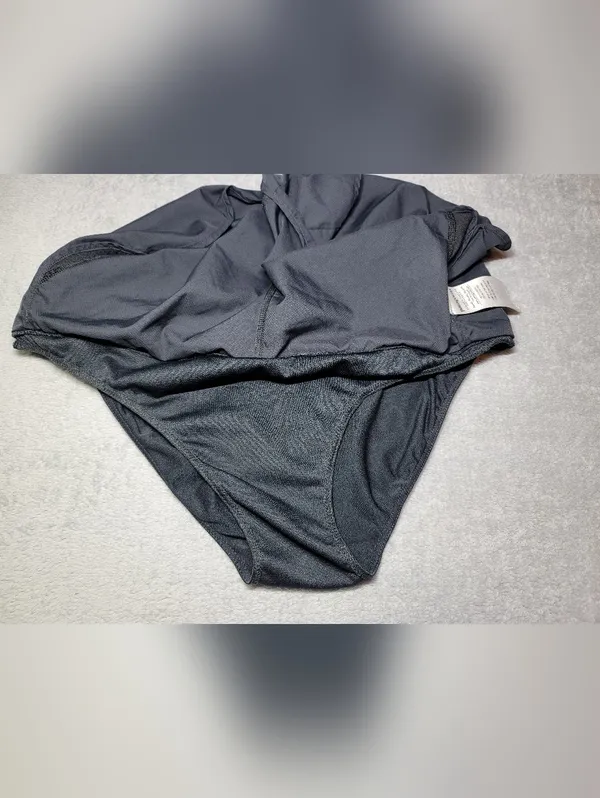 Patagonia Black Strider Running Shorts Size Medium M - Image 8
