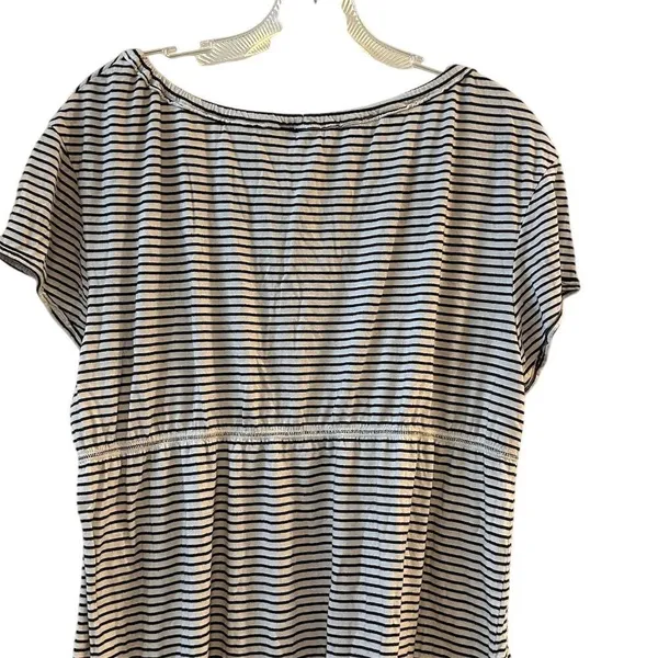 Divided Women's Size 12 Black &‎ White Striped Short Sleeve Dress - Image 9