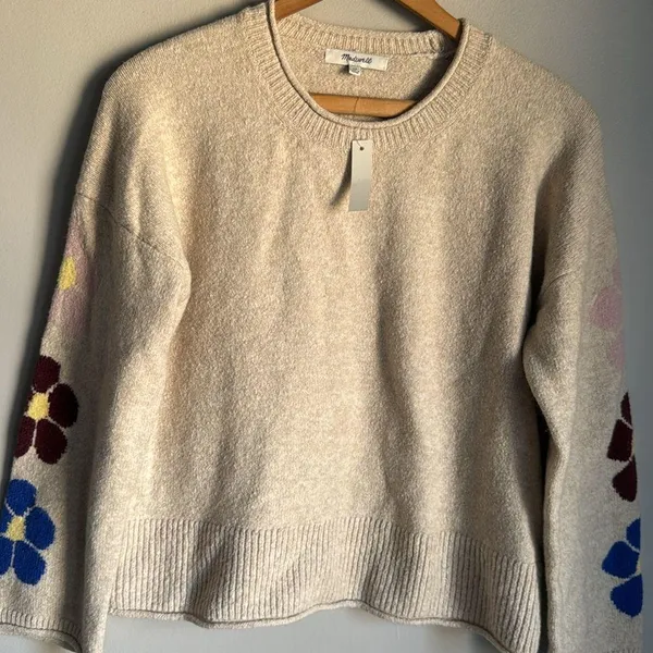 NEW Madewell Belmore Floral-Sleeve Pullover Sweater in Coziest Textured Yarn - Image 3