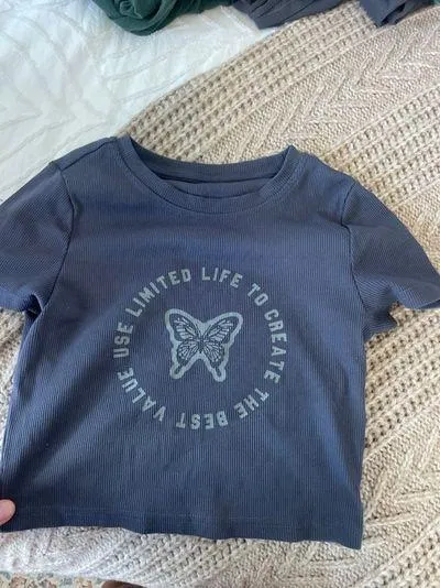 Butterfly Cropped T Blue - Image 3