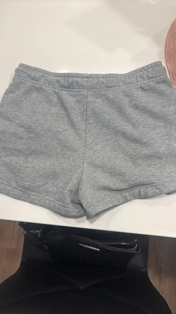 Nike Shorts - Image 2