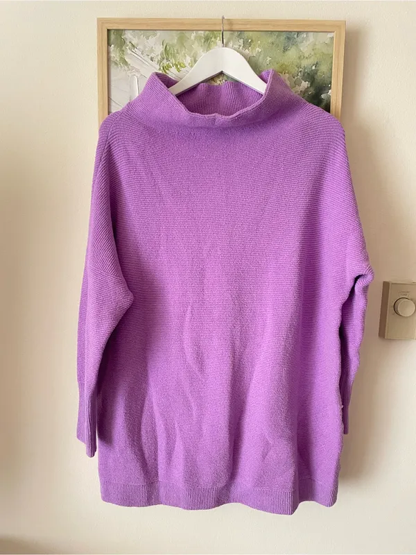 Free People Ottoman Slouchy Tunic Sweater Purple Small in Violet Lilac - Image 4