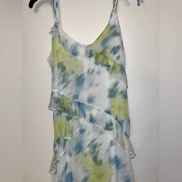 Steve Madden White Floral Ruffle Slip Dress with Blue & Yellow Print - Image 6
