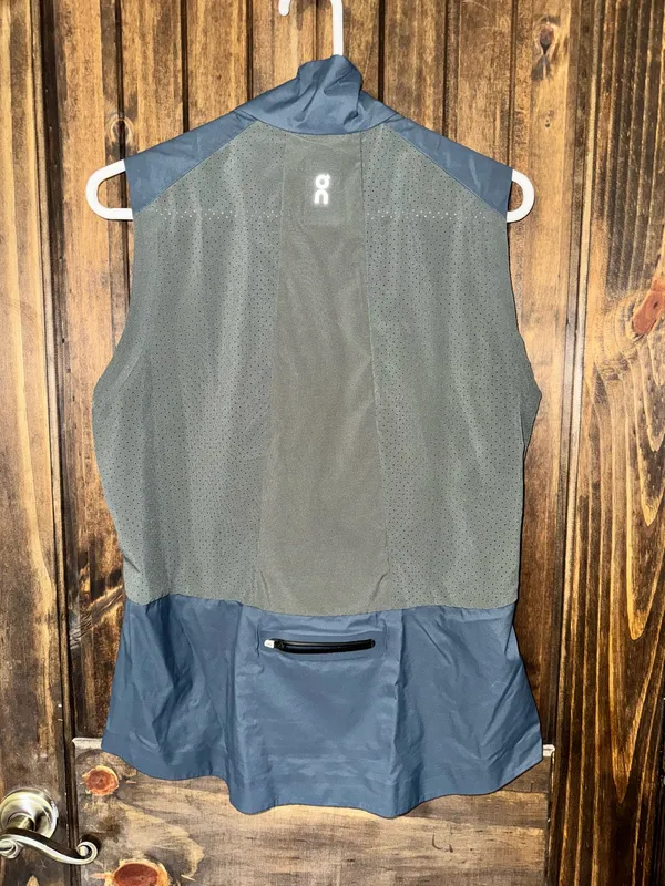 On - Running Vest - Image 2